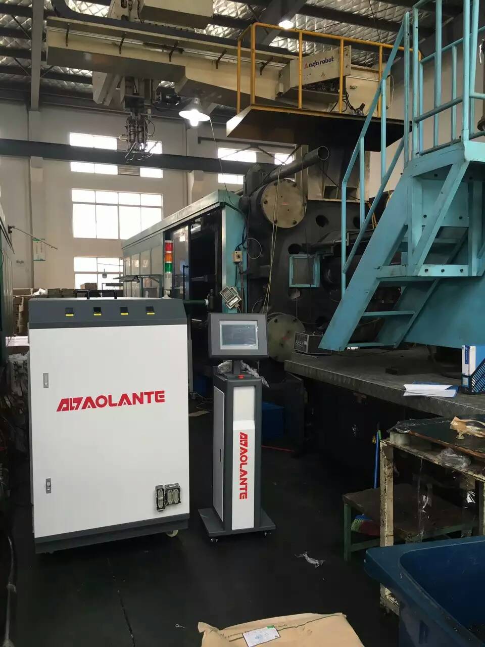 速冷速熱高光模溫機(jī) 速冷速熱高光模溫機(jī)